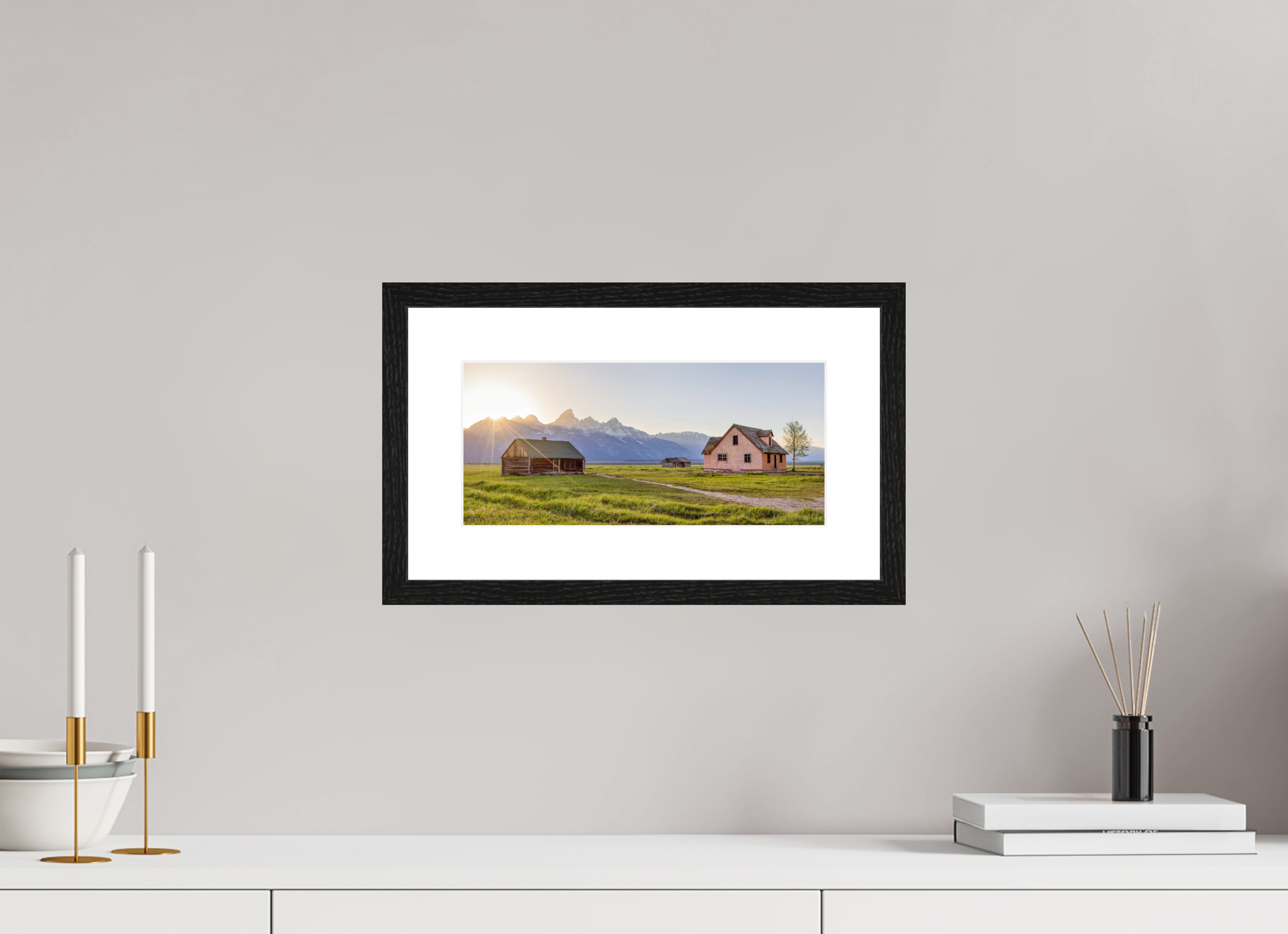 32.2 x 15 cm, Black Frames Sunset over the Tetons