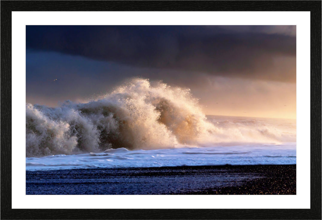 Main image Morning waves