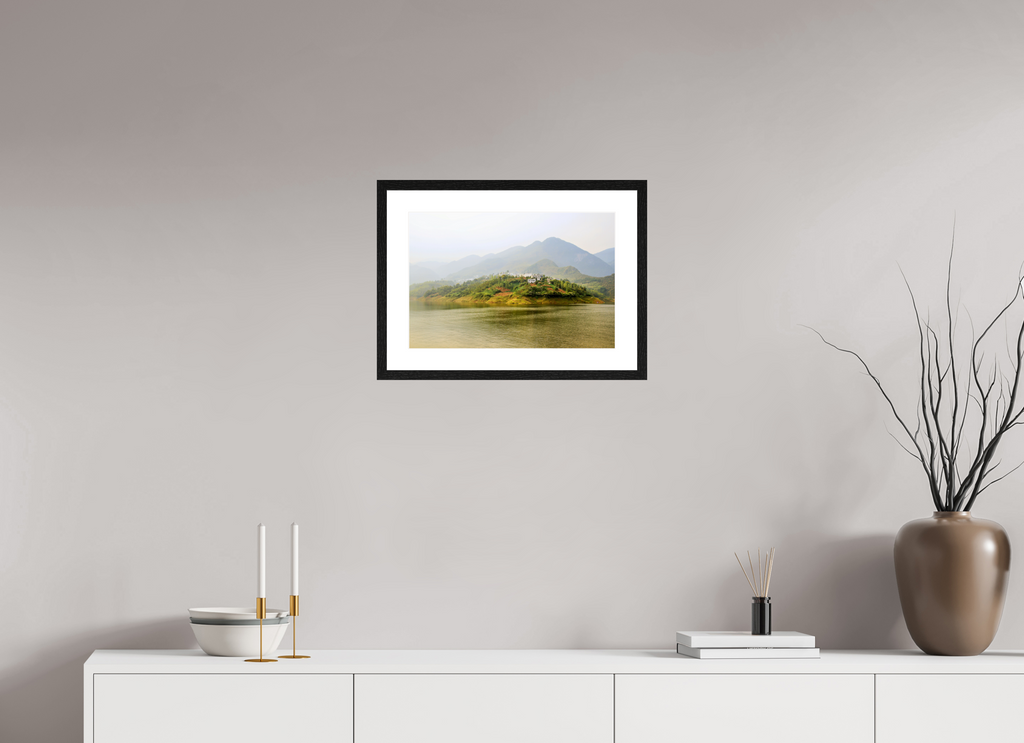 45 x 30 cm, Black Frames Mist along the Yangtze River