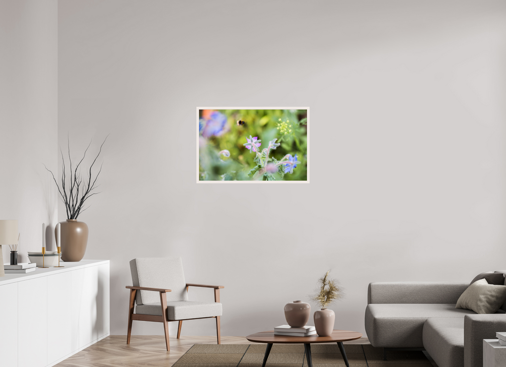 90 x 60 cm, White Hamburg Frame Dreamy Bee