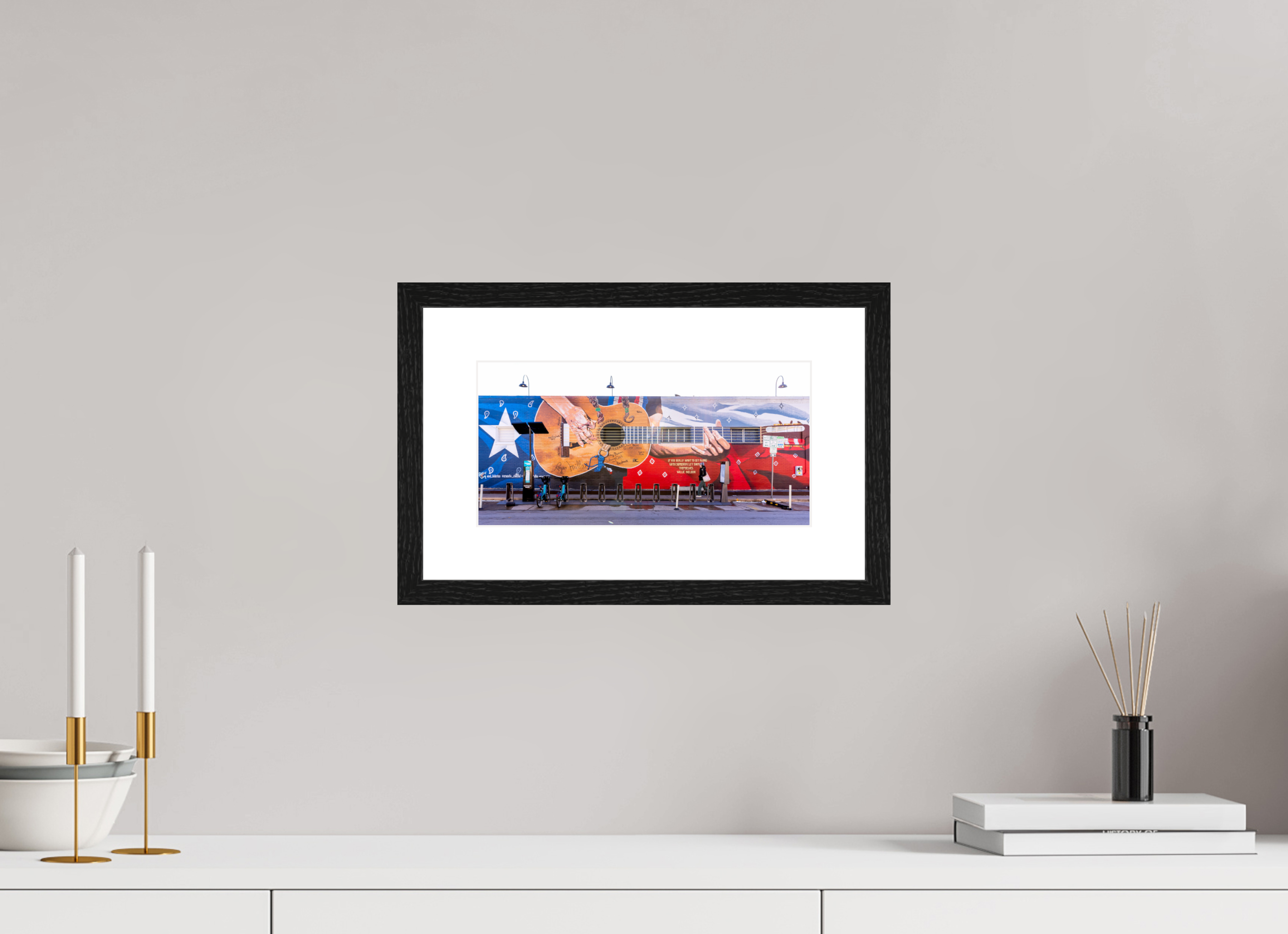 29.6 x 15 cm, Black Frames Austin Streets