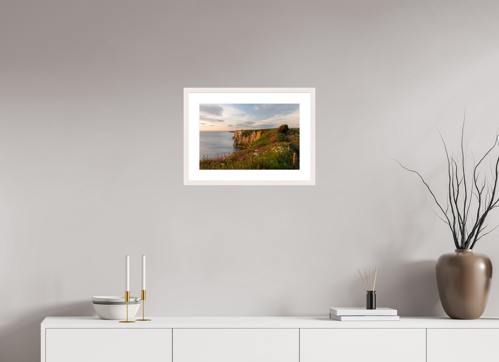 45 x 30 cm, White Maple 20 mm Bempton Cliffs