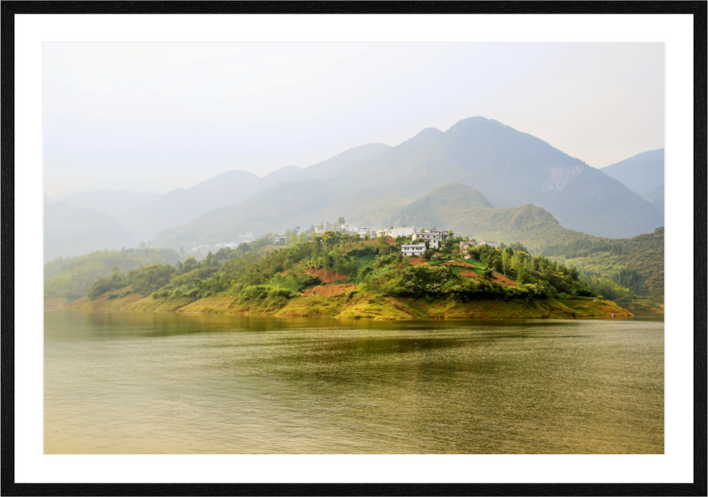 Main image Mist along the Yangtze River